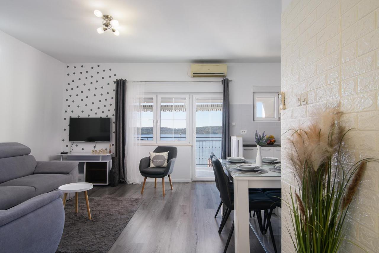 Apartment Kristina Trogir Extérieur photo