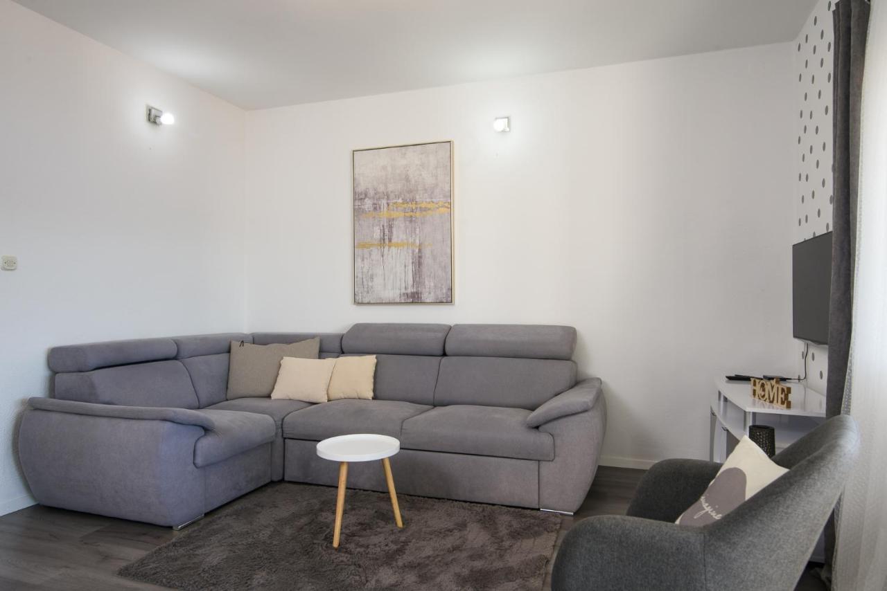 Apartment Kristina Trogir Extérieur photo