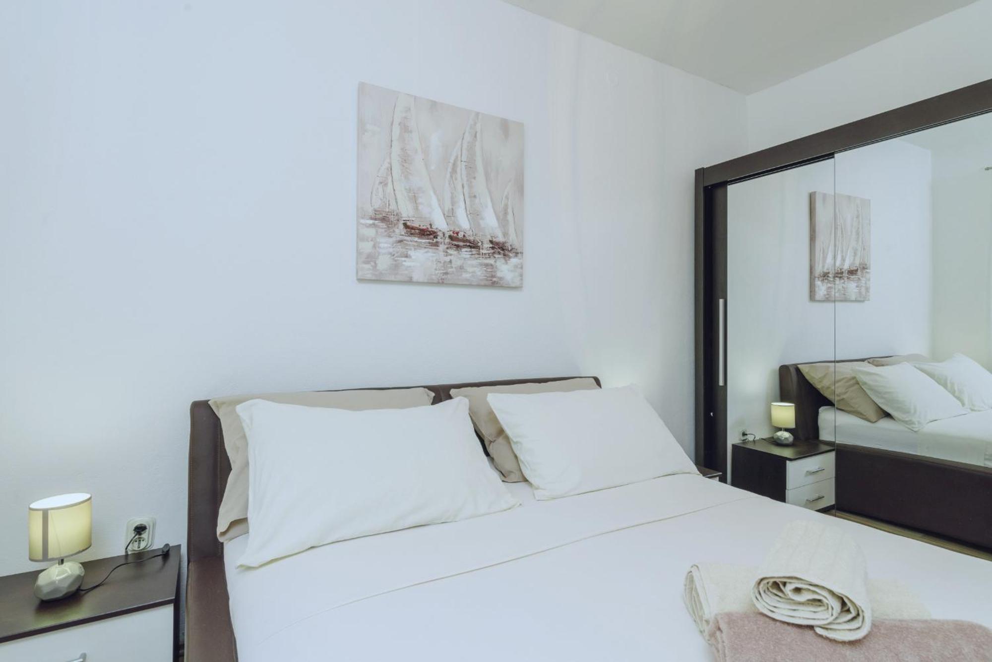 Apartment Kristina Trogir Extérieur photo